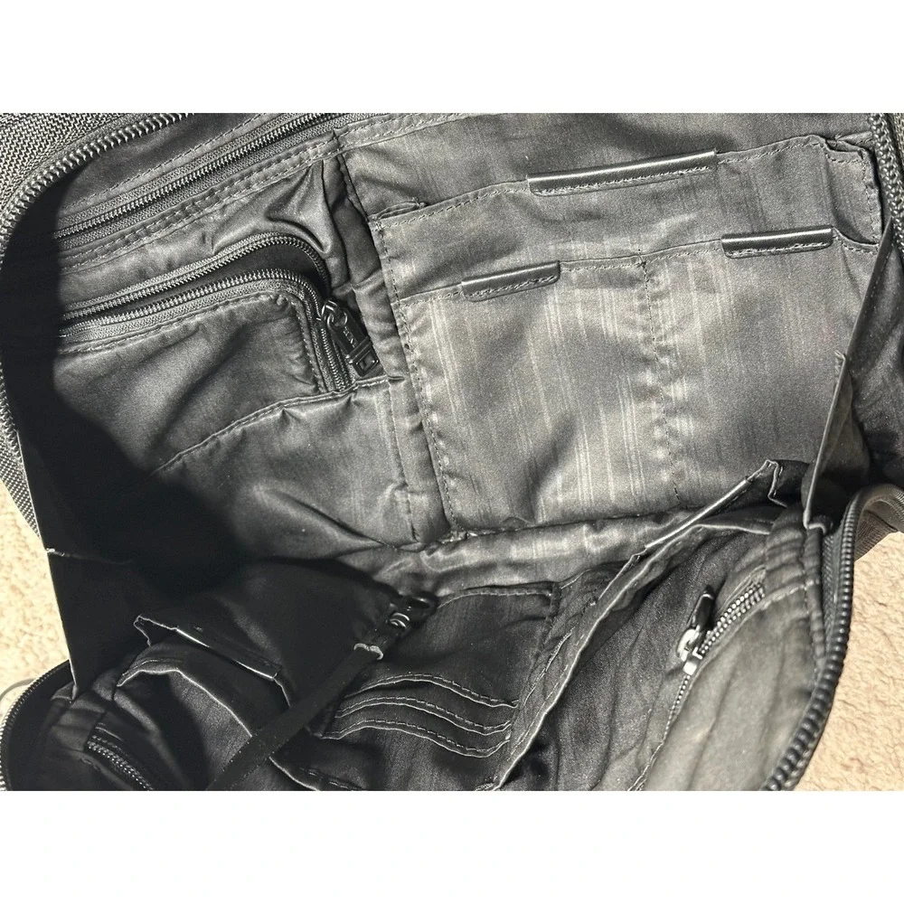 Tumi Black Ballistic Nylon Laptop Briefcase Messenger Bag‎ Business Travel